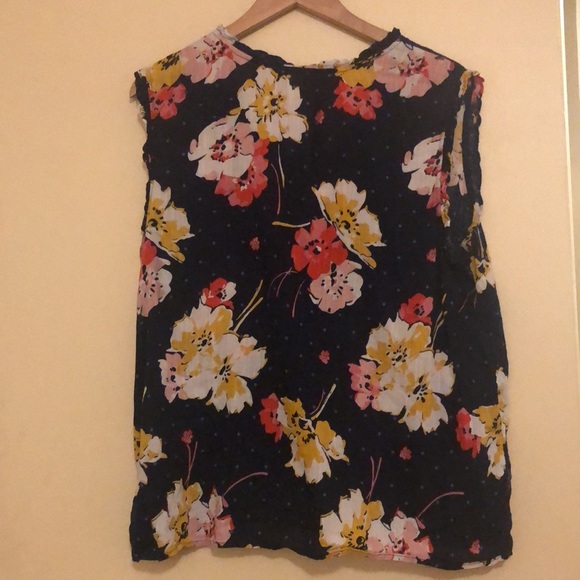 Vivid floral tank with tassels; Old Navy (L) - Picture 5 of 7